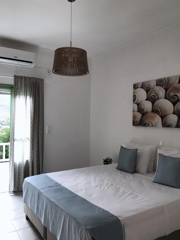 Panai'S Garden Apartment Livadi  ภายนอก รูปภาพ